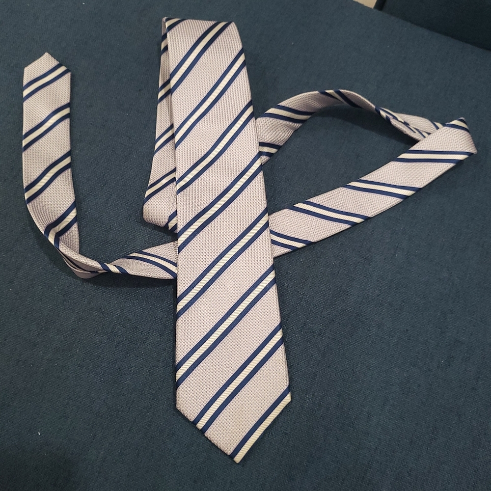 Tie